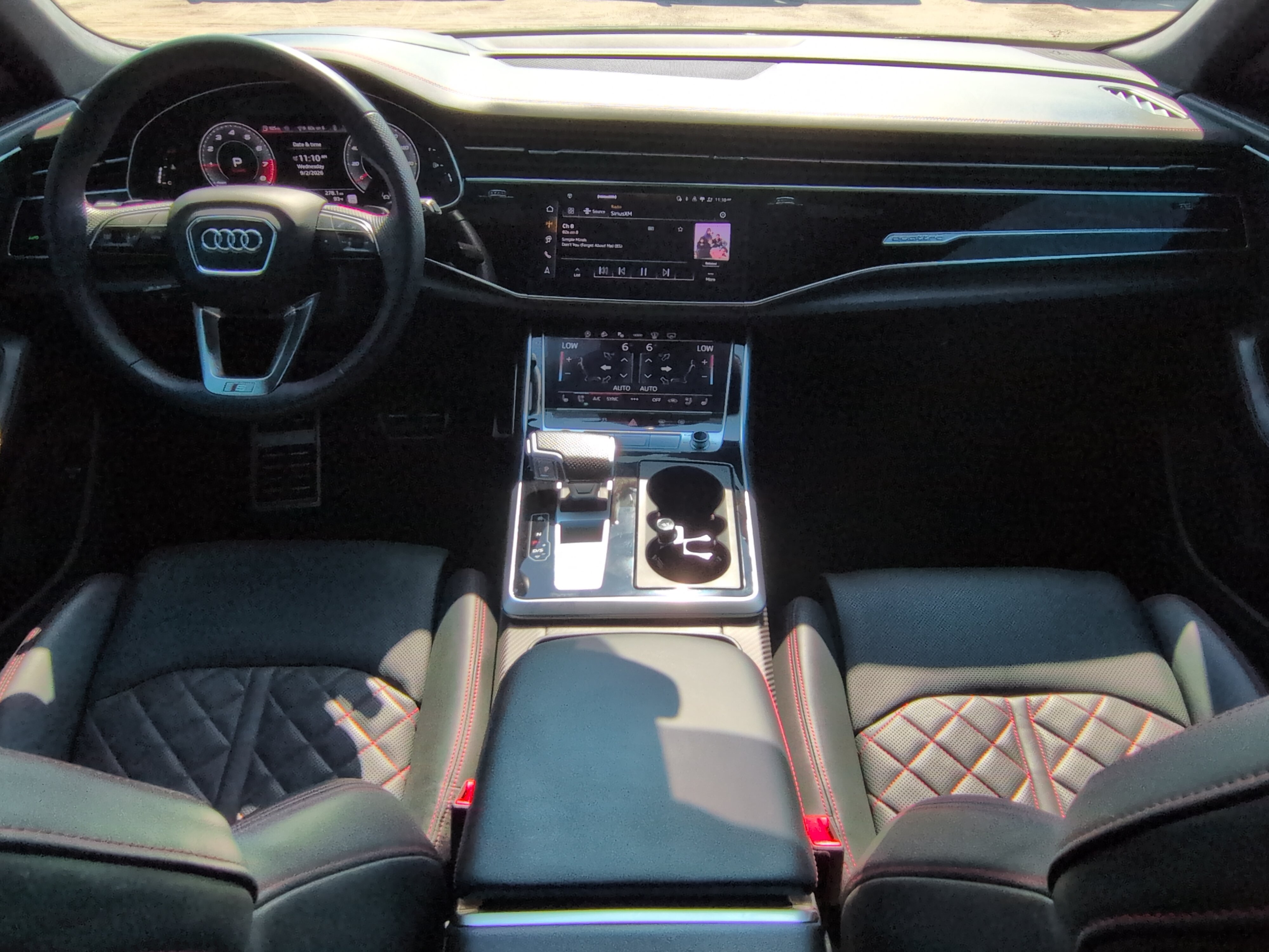 Used 2025 Audi SQ8 Prestige w/ Prestige Package AWD/4WD image 13