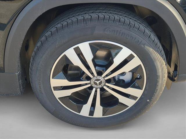 New 2026 Mercedes-Benz GLB 250 image 9