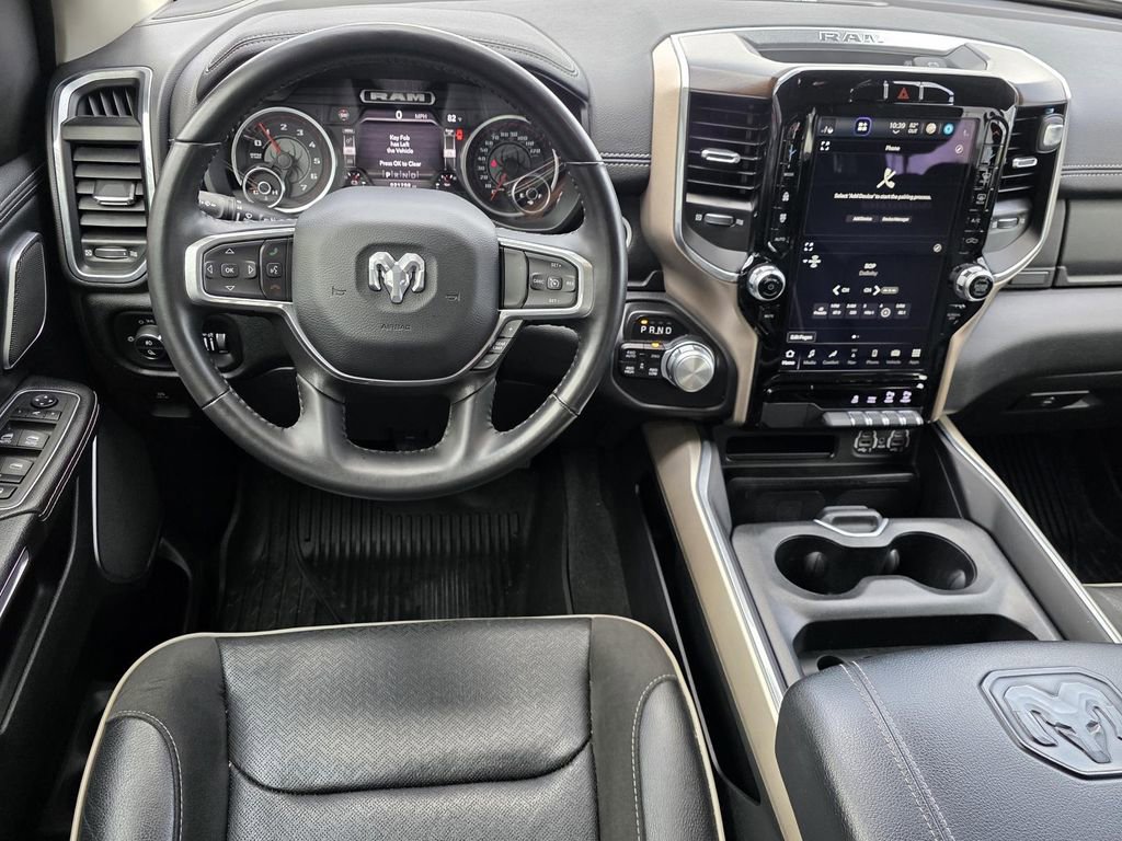 Used 2022 RAM 1500 Laramie AWD/4WD image 14