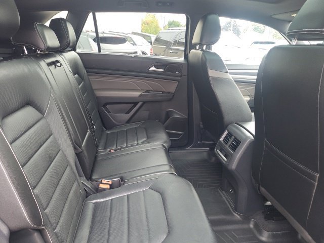 Used 2023 Volkswagen Atlas Cross Sport SEL AWD/4WD image 22