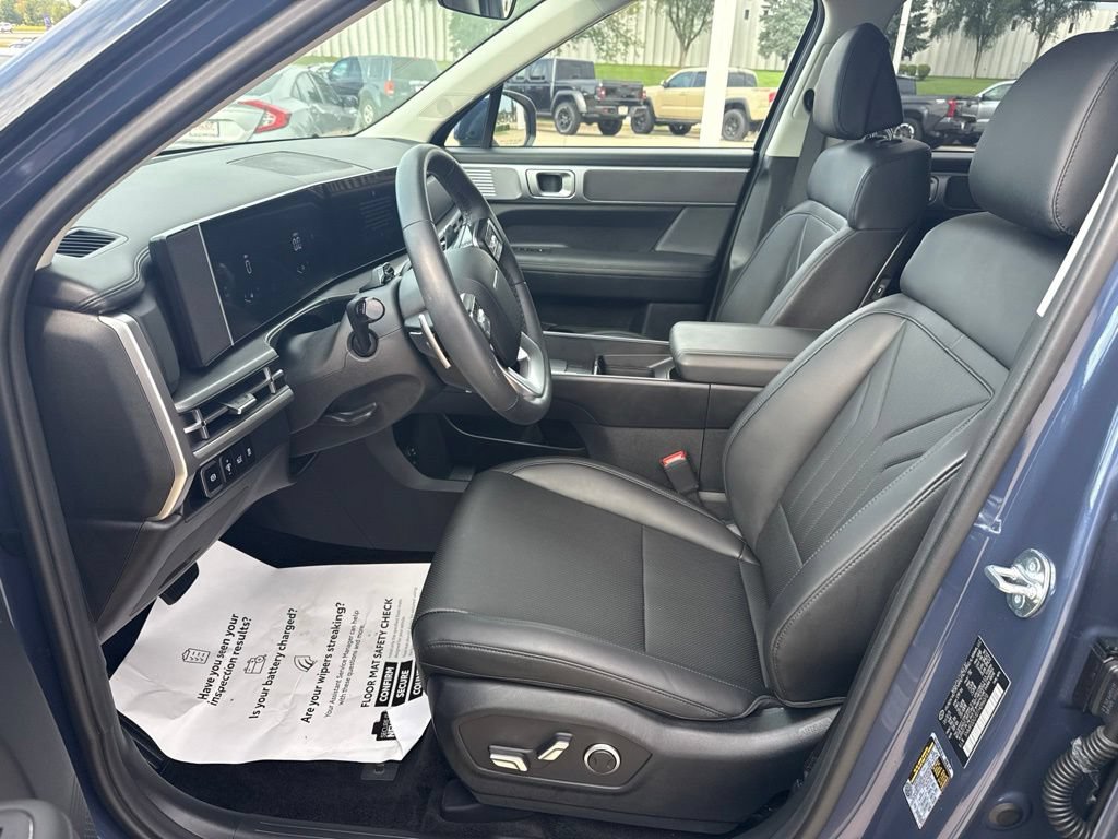 Used 2026 Hyundai Santa Fe SEL AWD/4WD image 7