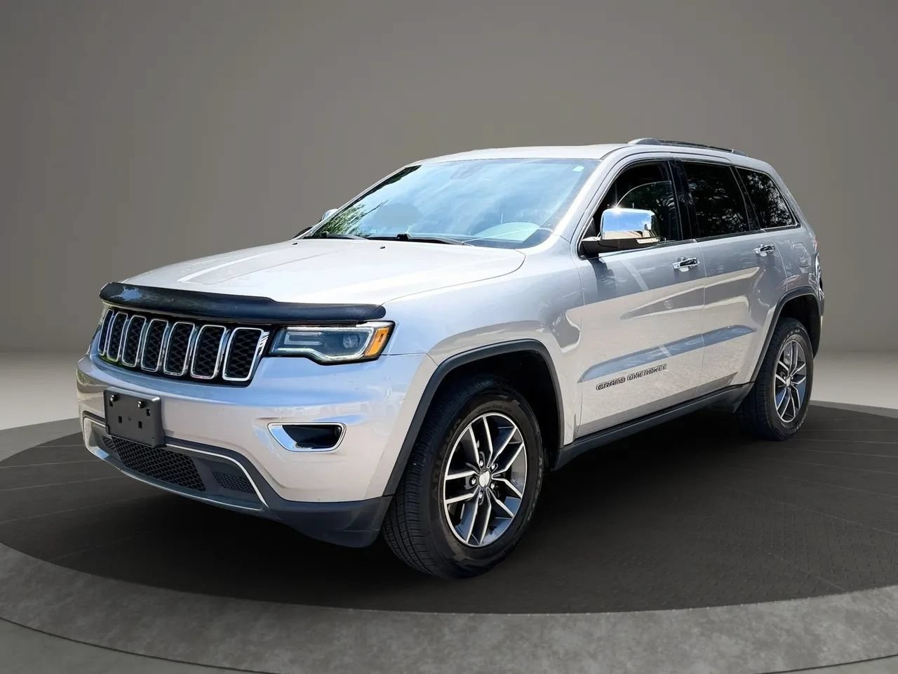 Used 2017 Jeep Grand Cherokee Limited w/ Luxury Group II