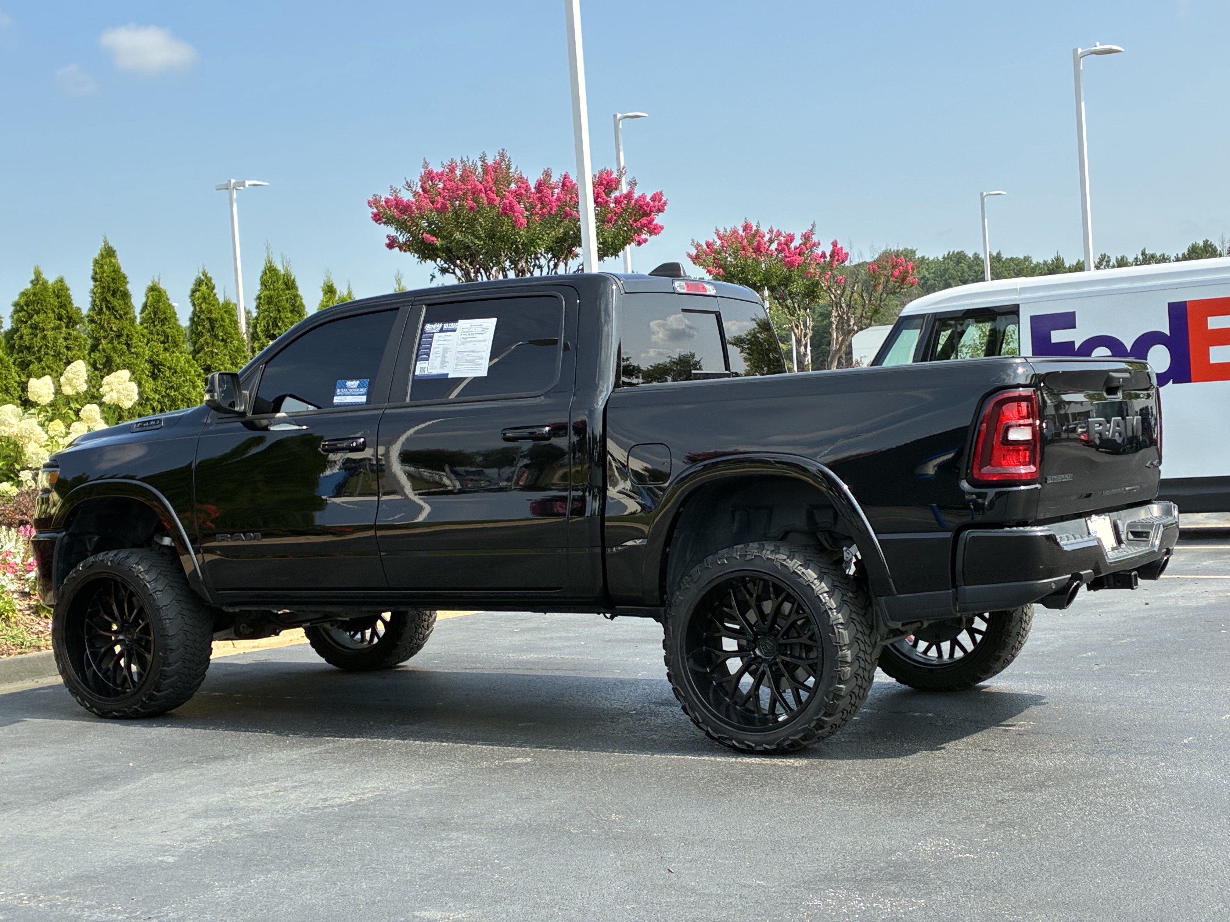 Used 2025 RAM 1500 Big Horn AWD/4WD image 10