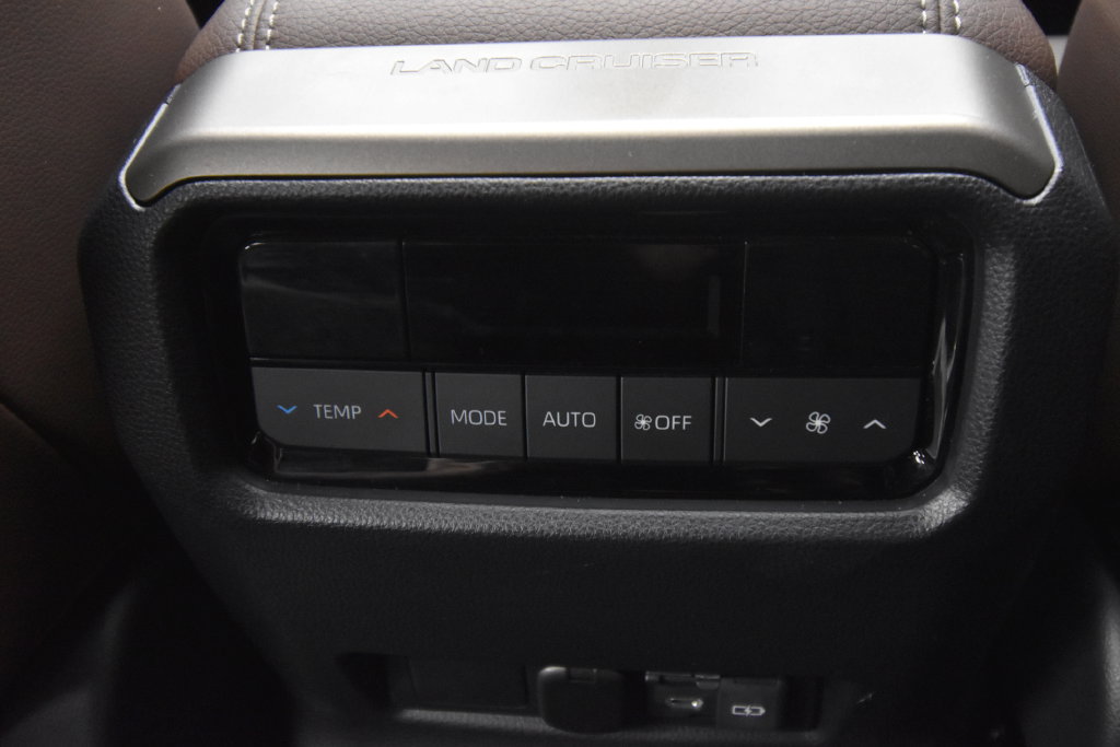 Used 2025 Toyota Land Cruiser w/ Premium Package AWD/4WD image 34