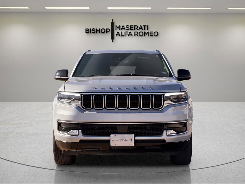 Used 2023 Jeep Wagoneer 4WD w/ Premium Group I image 4