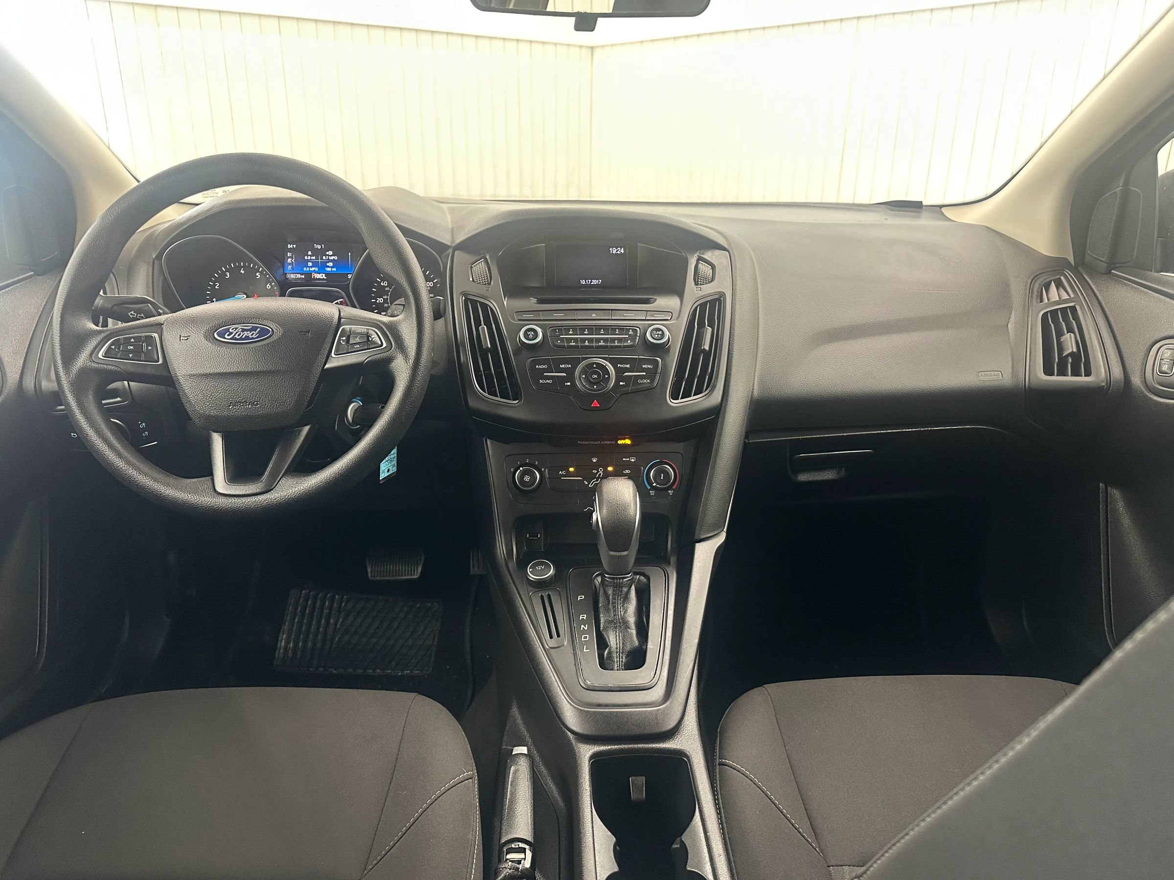 Used 2017 Ford Focus S FWD image 16