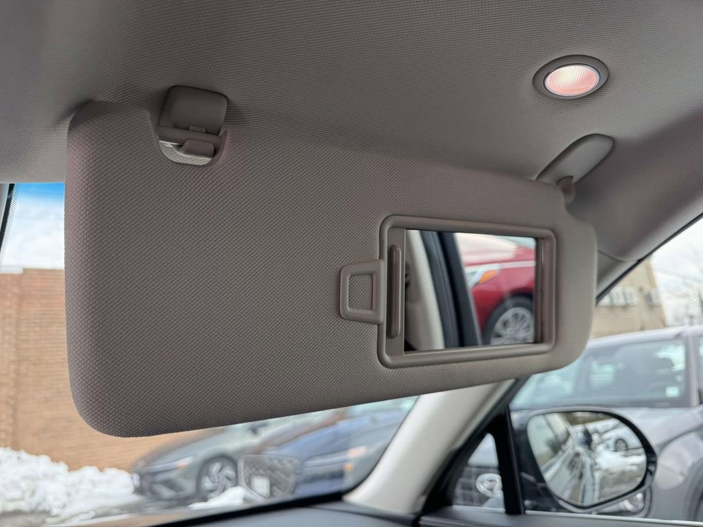 Certified 2023 Genesis GV80 3.5T image 32