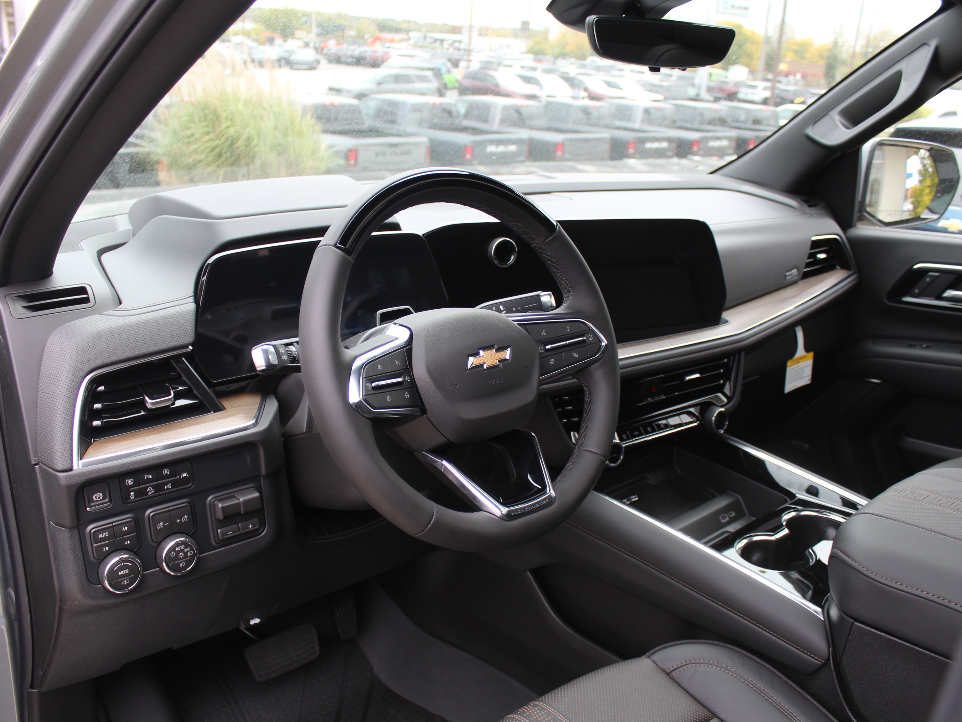 New 2026 Chevrolet Tahoe High Country image 11