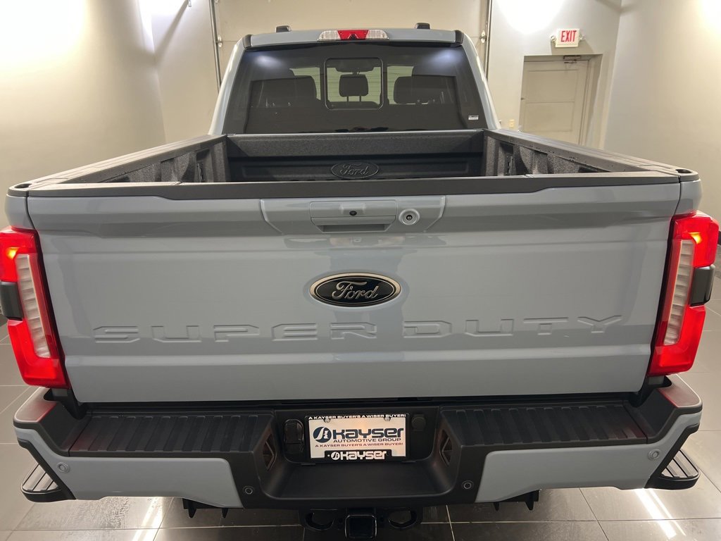 New 2026 Ford F350 Lariat w/ Black Appearance Package image 5