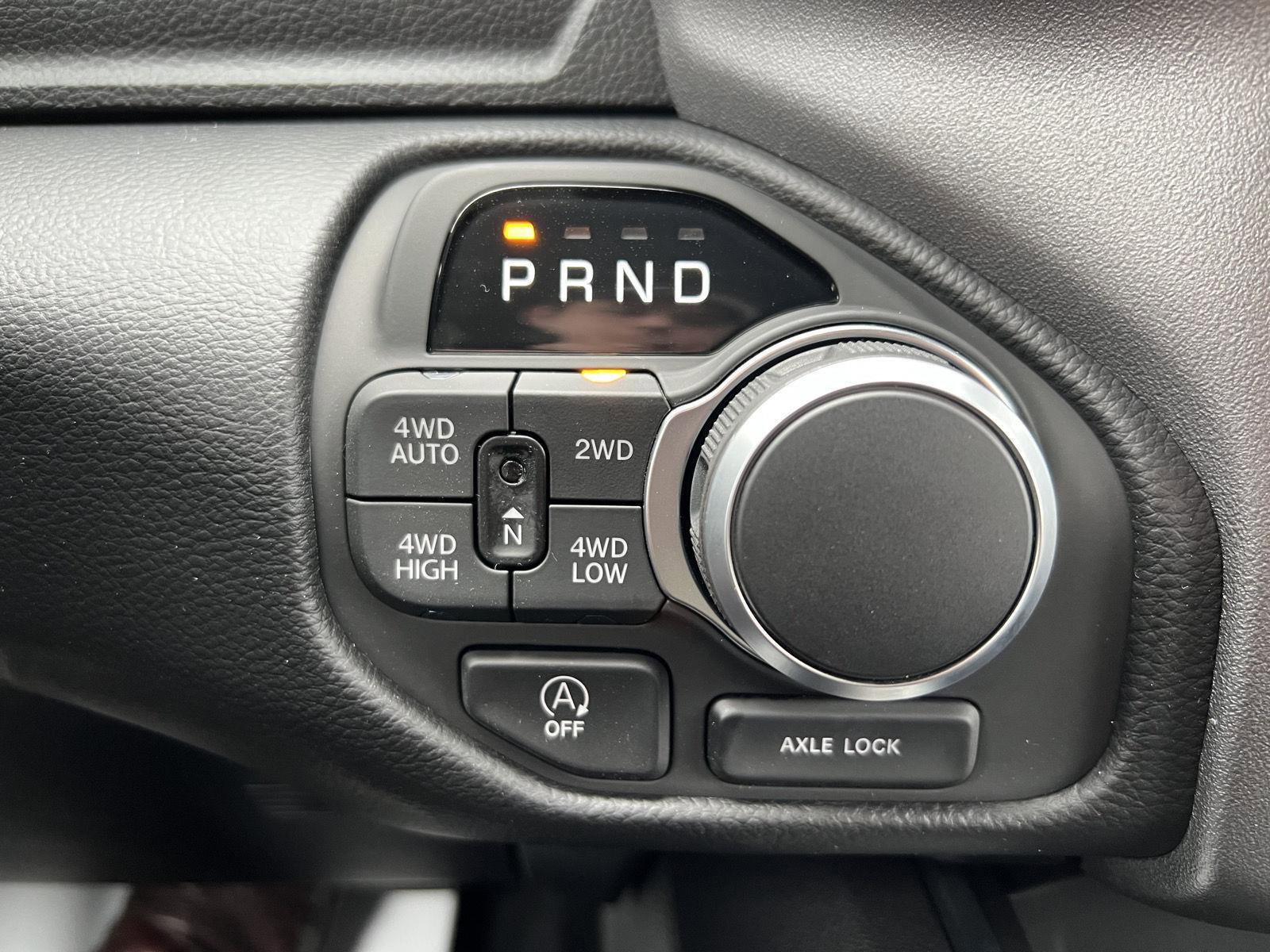 New 2026 RAM 1500 Big Horn w/ Night Edition image 21