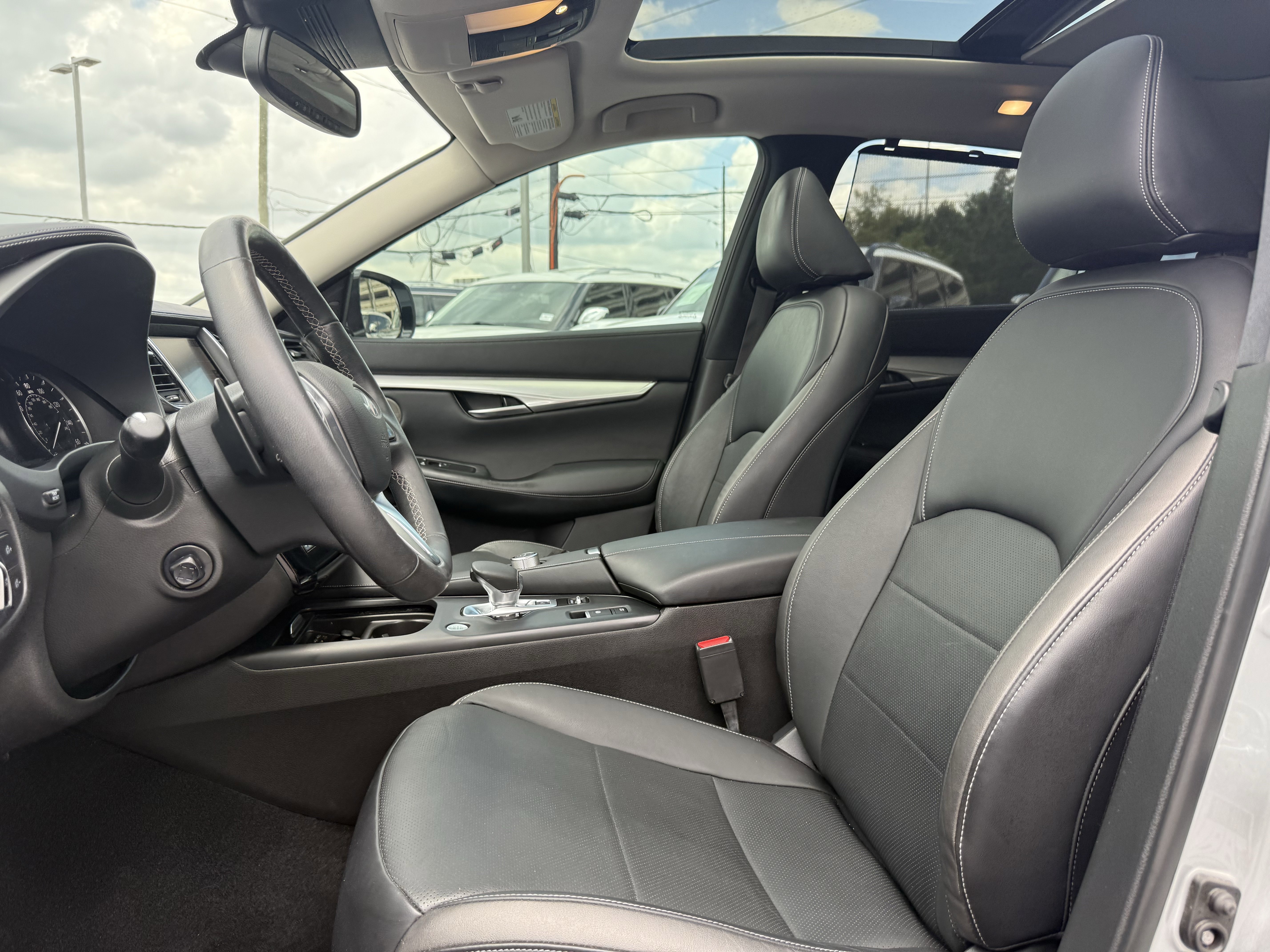 Certified 2021 INFINITI QX50 Sensory FWD image 11