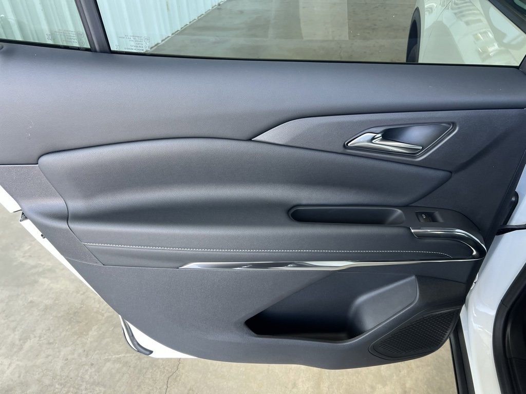 New 2026 Chevrolet Traverse LT w/ Sun and Wheel Package image 16