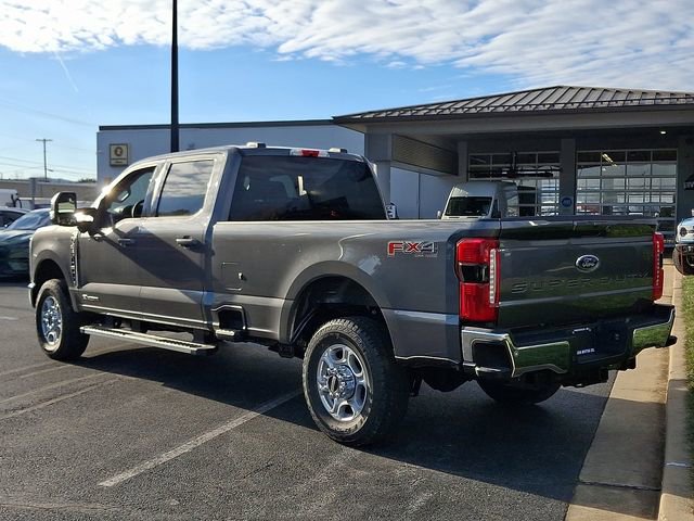 New 2026 Ford F250 XLT w/ XLT Premium Package AWD/4WD image 4