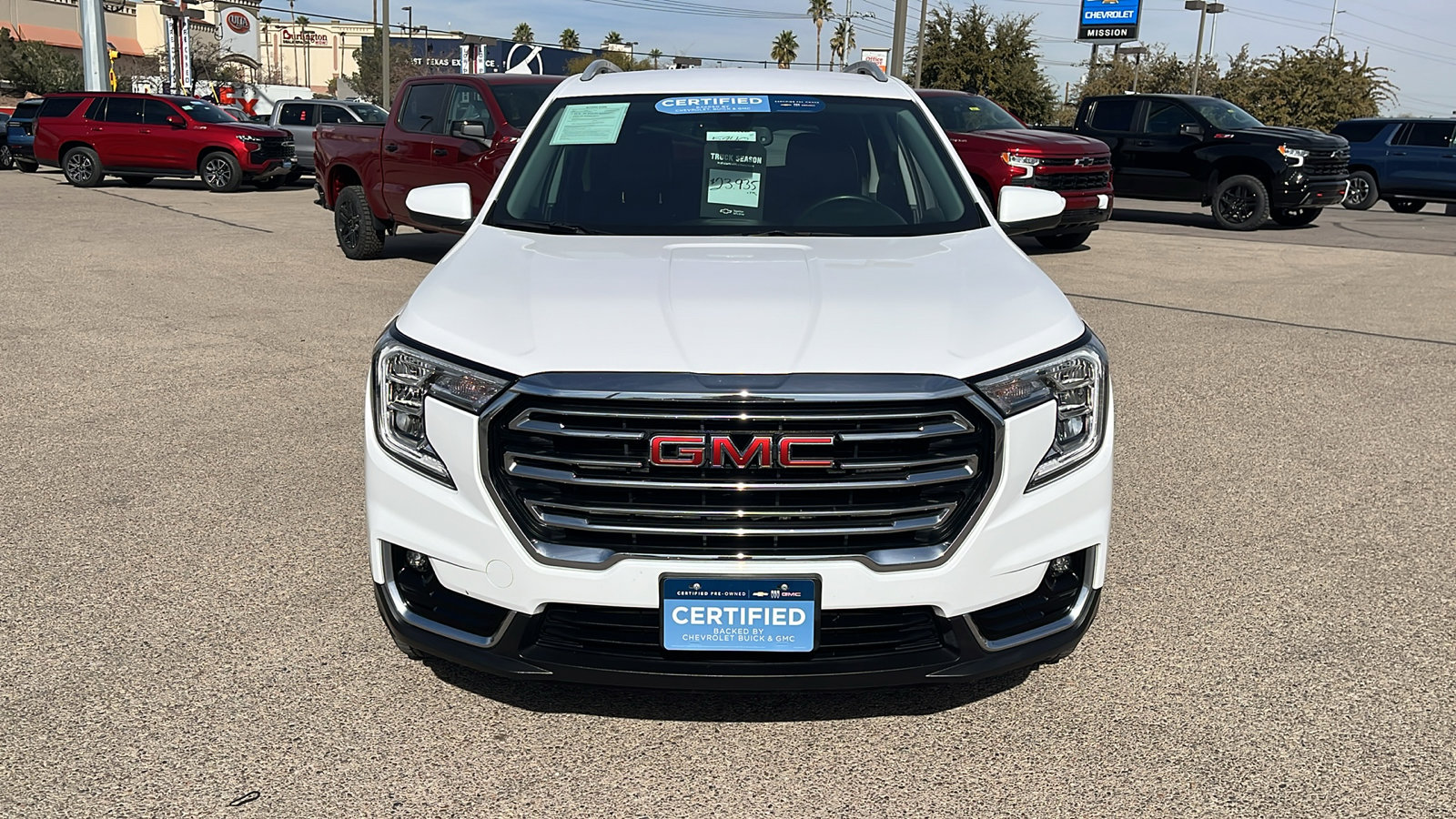 Certified 2024 GMC Terrain SLT image 2