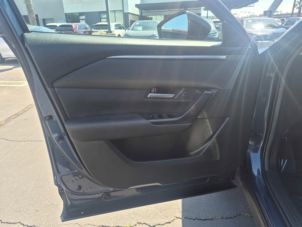 Used 2024 MAZDA CX-50 AWD 2.5 S w/ Preferred Package image 10