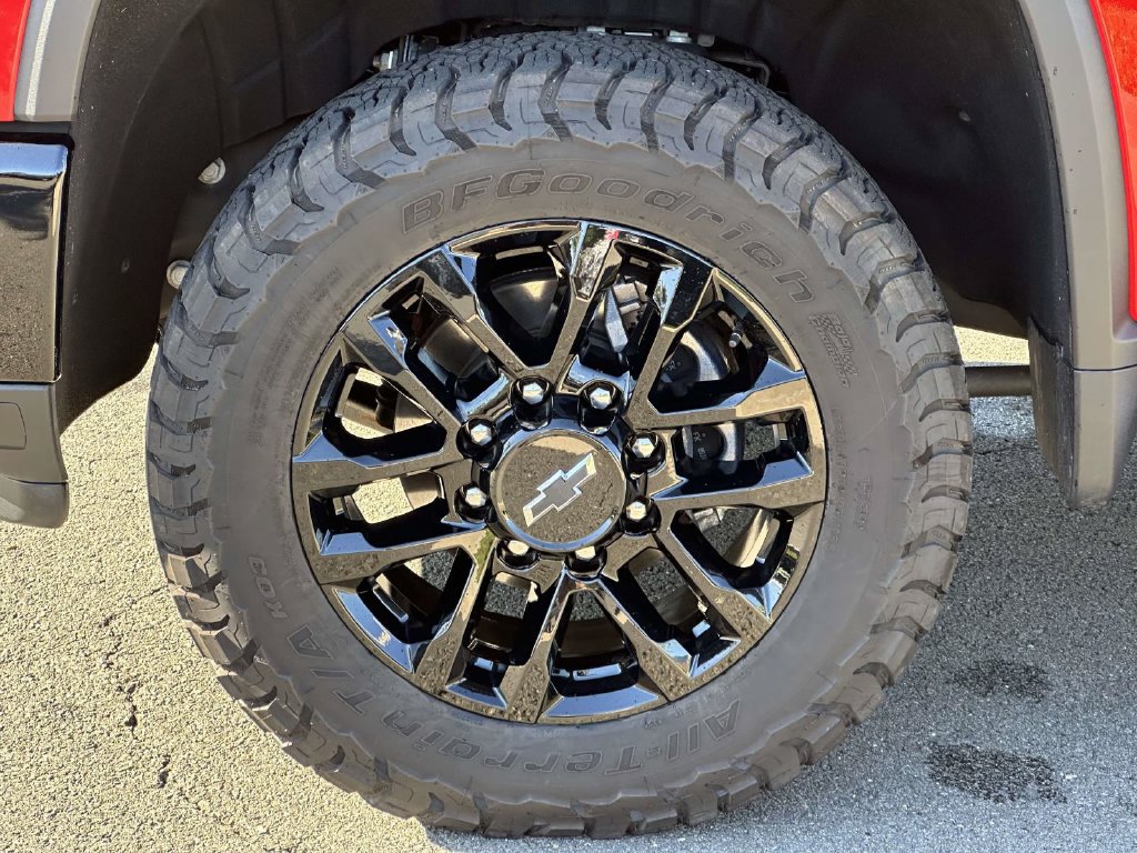 Used 2026 Chevrolet Silverado 2500 LT w/ Trail Boss Package AWD/4WD image 12