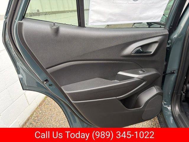New 2026 Chevrolet Trax LT w/ Midnight Edition image 32