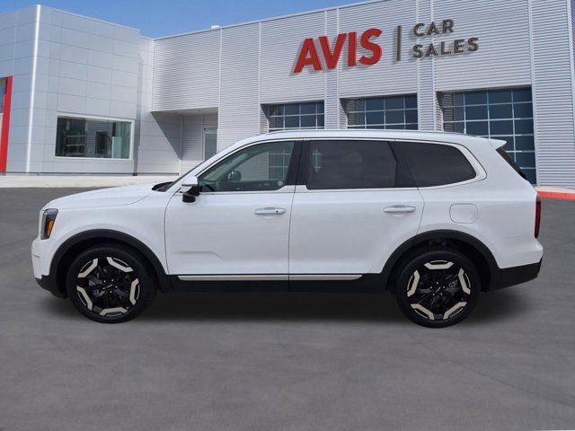 Used 2025 Kia Telluride S image 11