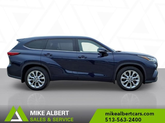 Used 2022 Toyota Highlander Limited AWD/4WD image 8