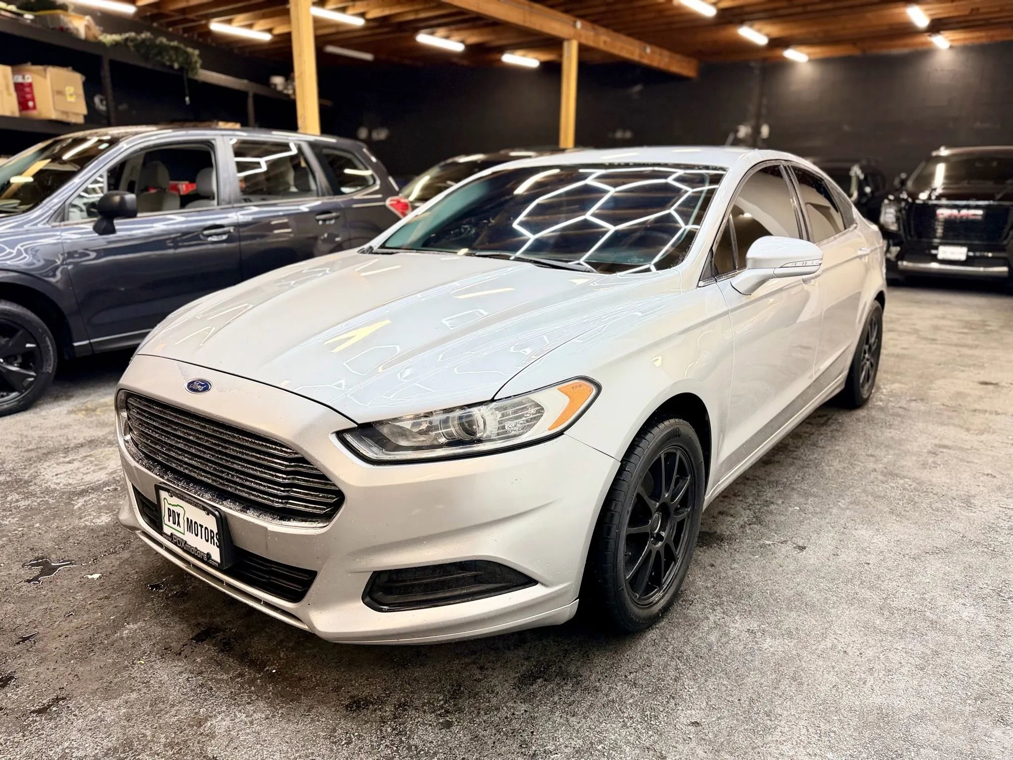 Used 2014 Ford Fusion SE image 5