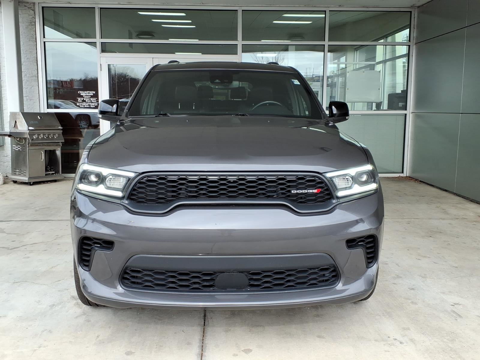 Used 2024 Dodge Durango GT image 2