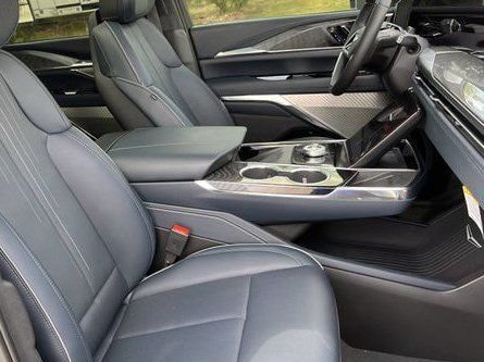 New 2026 Cadillac Escalade IQ Sport 2 w/ LPO, ONYX Package AWD/4WD image 21