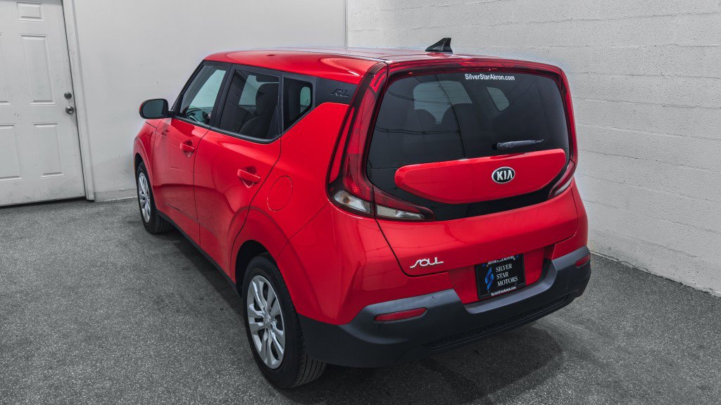 Used 2021 Kia Soul LX image 6