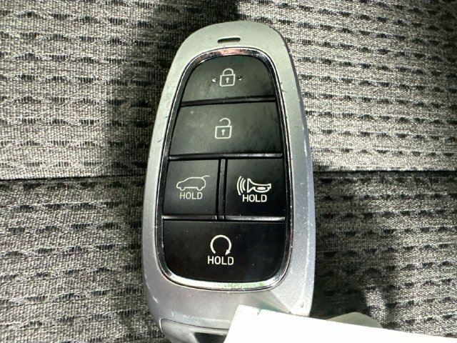 Used 2023 Hyundai Santa Fe Blue AWD/4WD image 17