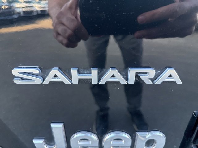 Certified 2022 Jeep Wrangler Unlimited Sahara w/ Cold Weather Group image 37