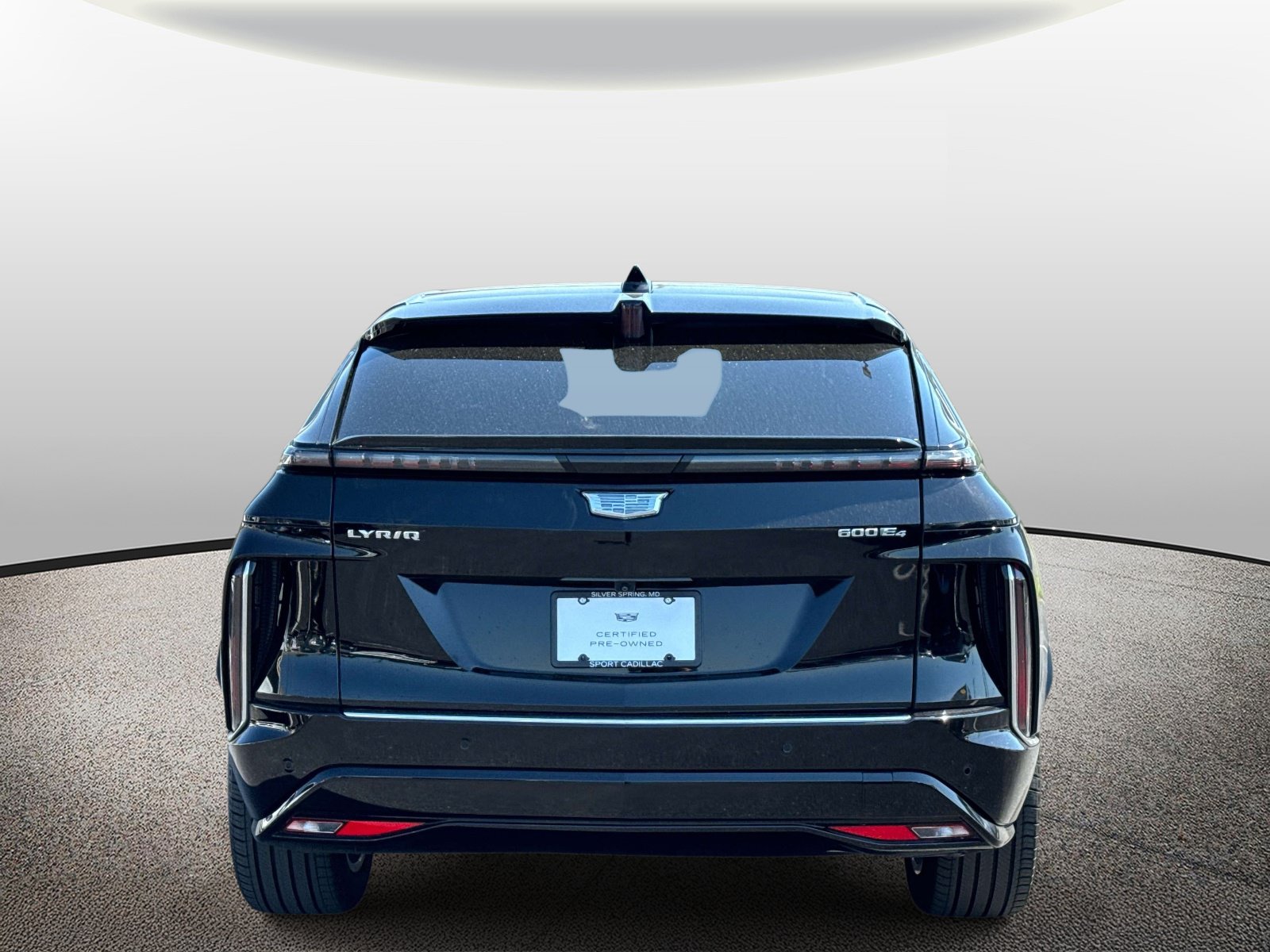 Certified 2024 Cadillac Lyriq Luxury AWD/4WD image 3