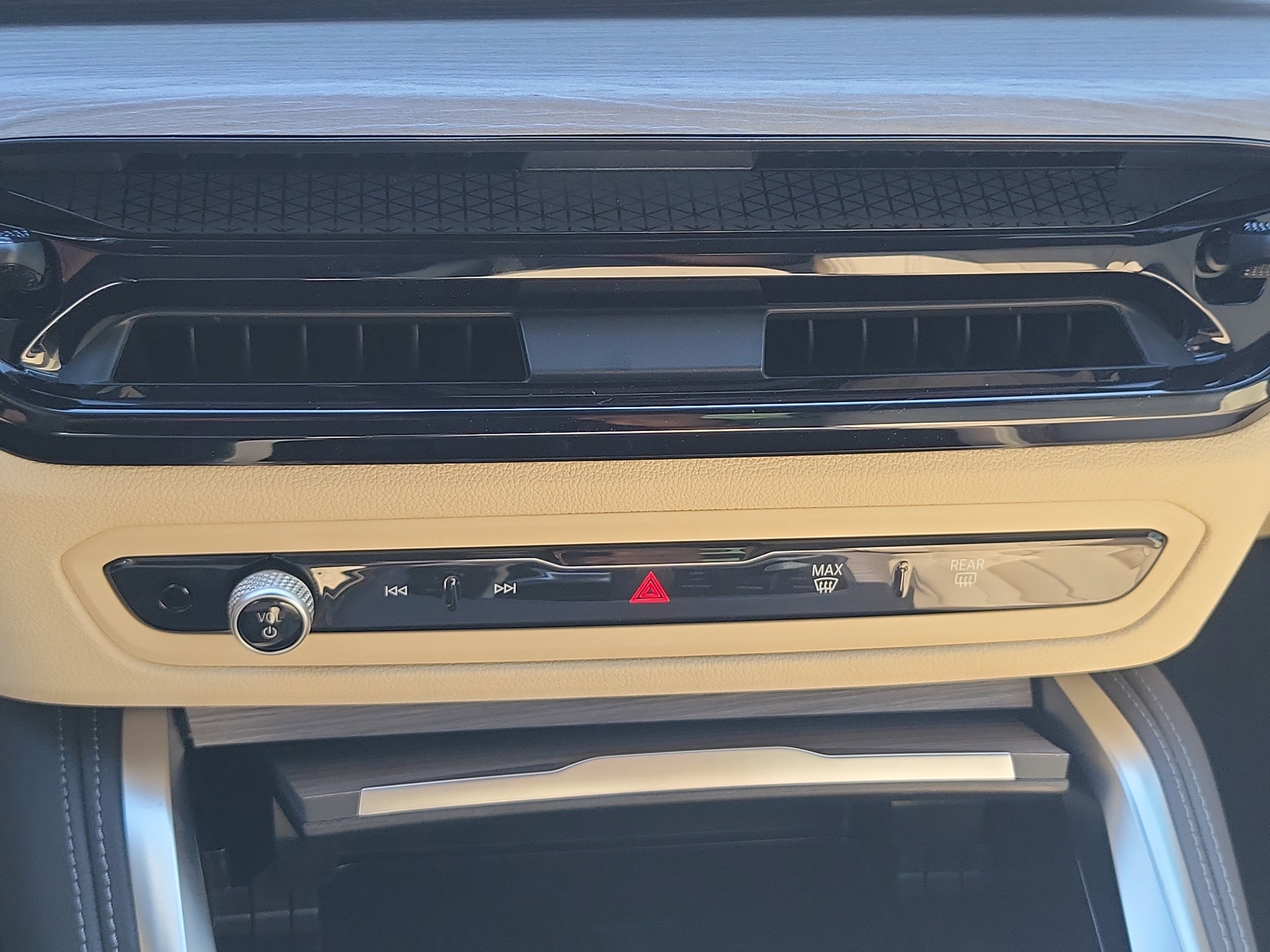 New 2026 BMW 430i Convertible w/ M Sport Package image 26