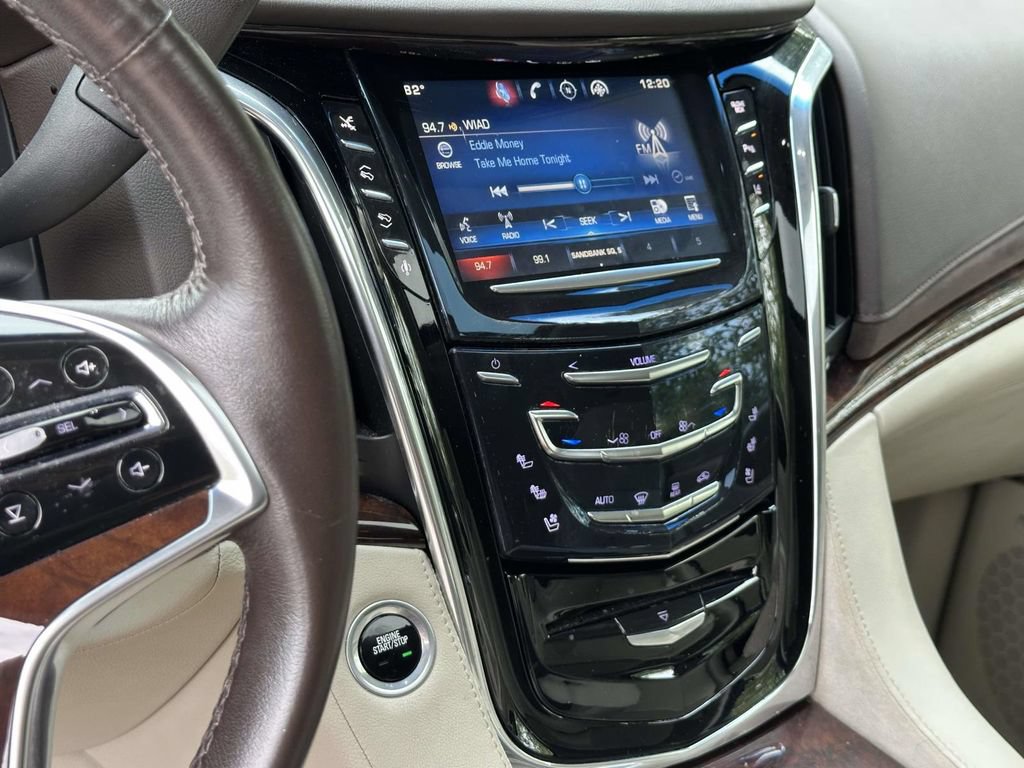 Used 2015 Cadillac Escalade Premium AWD/4WD image 9