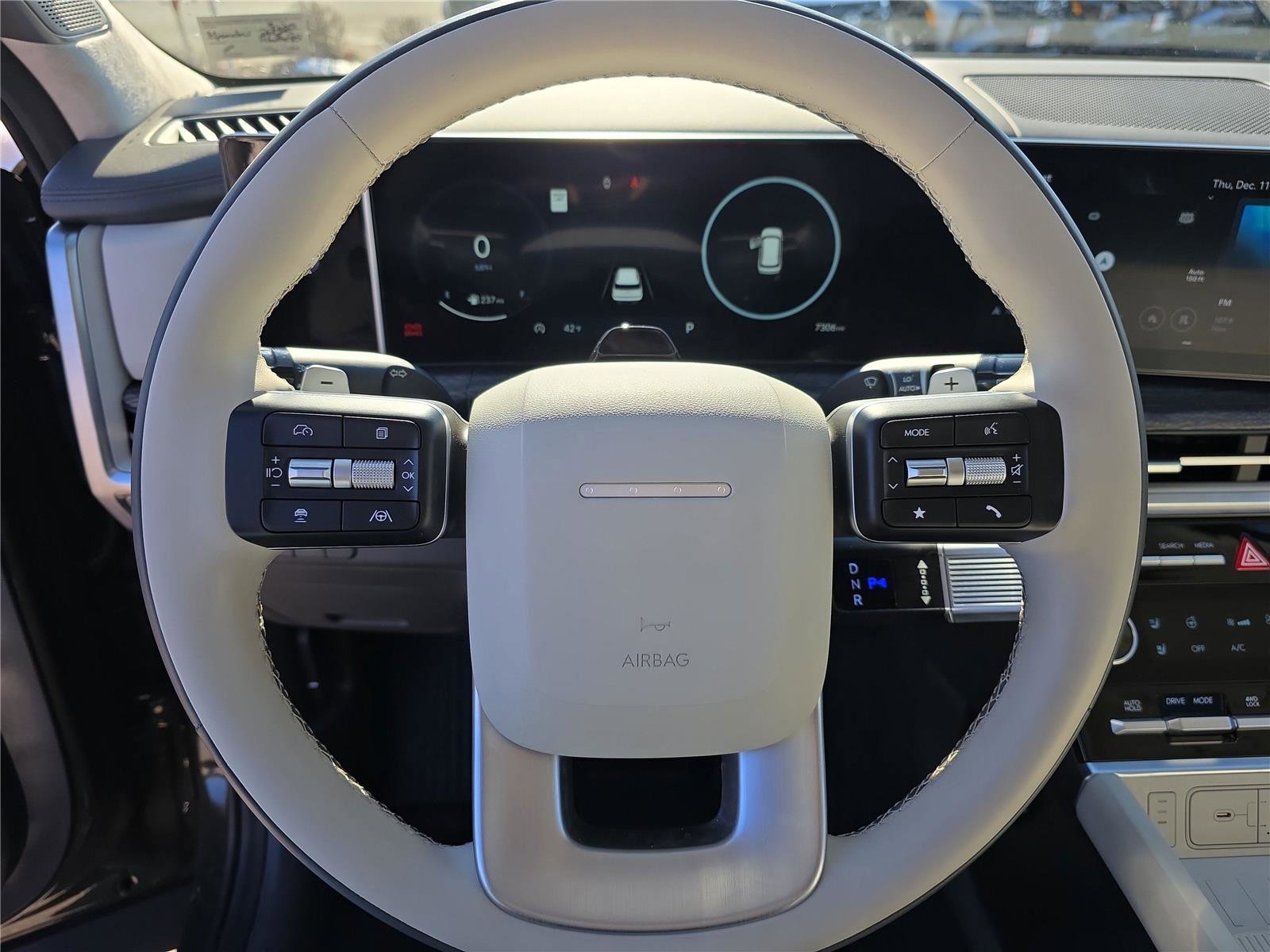 Certified 2025 Hyundai Santa Fe Calligraphy image 21