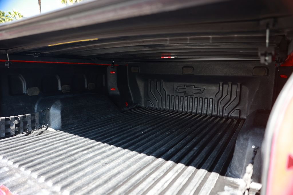 Used 2019 Chevrolet Silverado 1500 LT w/ All-Star Edition image 37