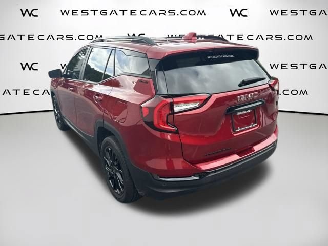 Used 2023 GMC Terrain SLE w/ Elevation Edition FWD image 11