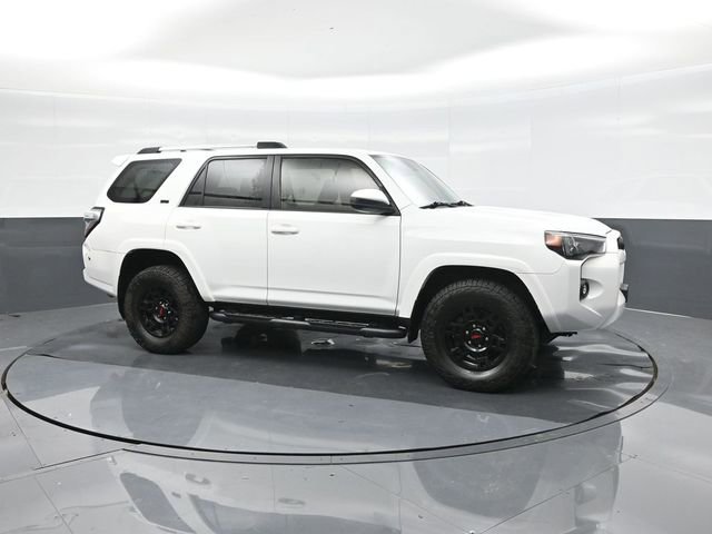 Used 2022 Toyota 4Runner SR5 image 17