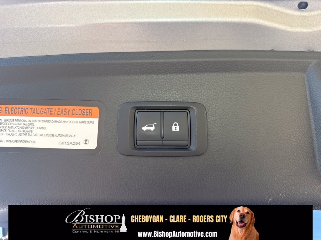Used 2024 Mitsubishi Eclipse Cross SEL AWD/4WD image 19