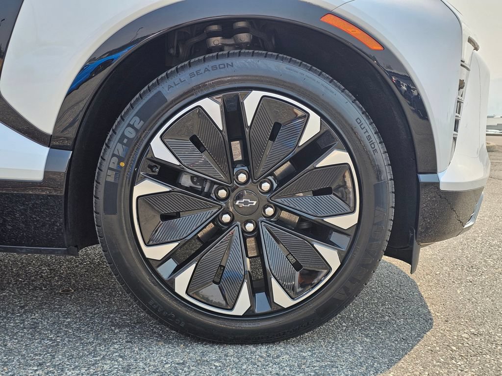 Certified 2024 Chevrolet Blazer EV RS AWD/4WD image 15