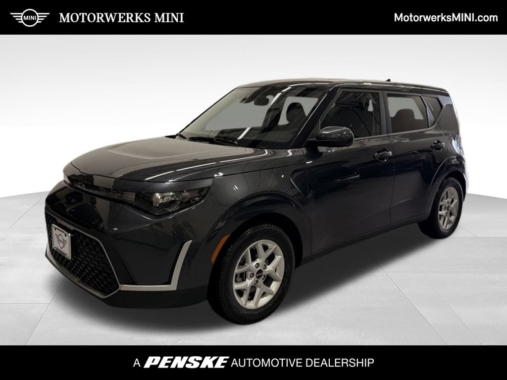 Used 2025 Kia Soul LX w/ LX Technology Package