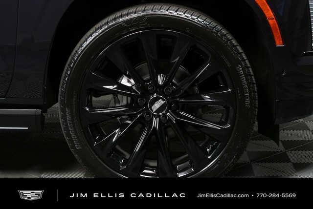 Certified 2026 Cadillac Escalade ESV Platinum Sport AWD/4WD image 37