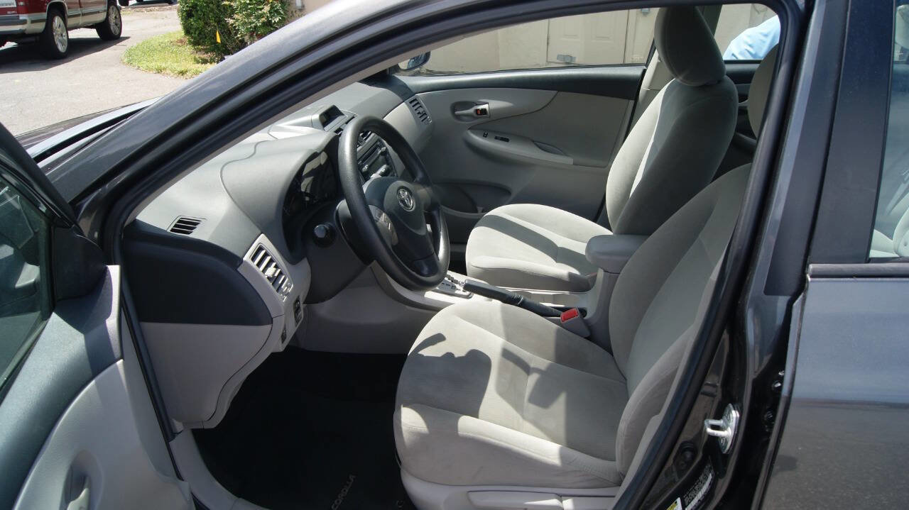 Used 2012 Toyota Corolla LE image 5