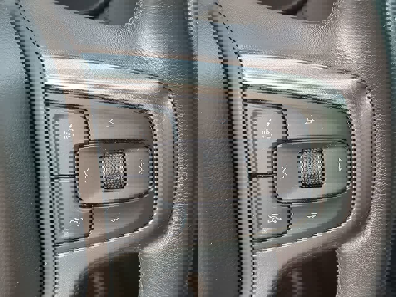 Used 2021 Chevrolet Tahoe LT image 21