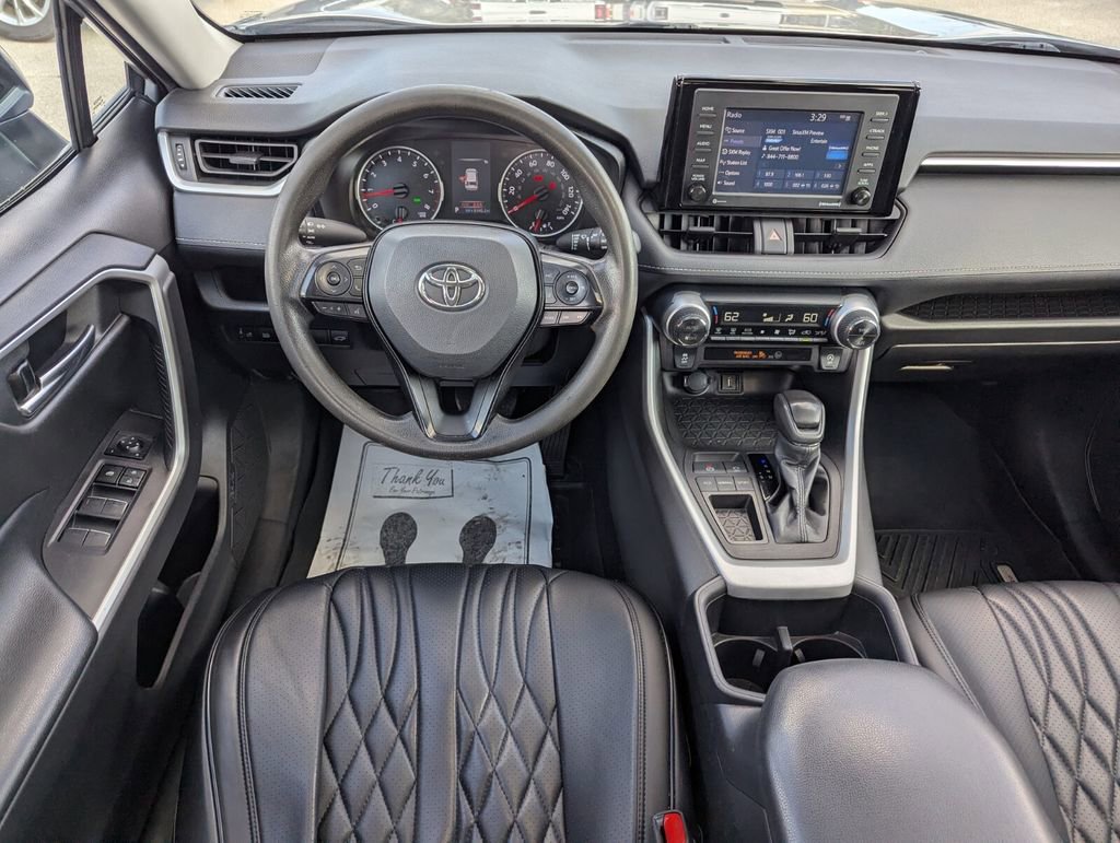 Used 2022 Toyota RAV4 XLE w/ Convenience Package image 21