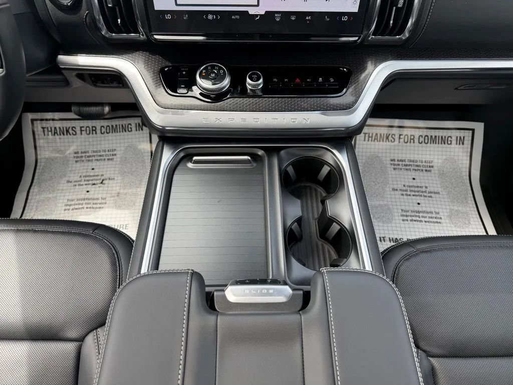 New 2027 Ford Expedition Max Platinum w/ Stealth Performance Package AWD/4WD image 25