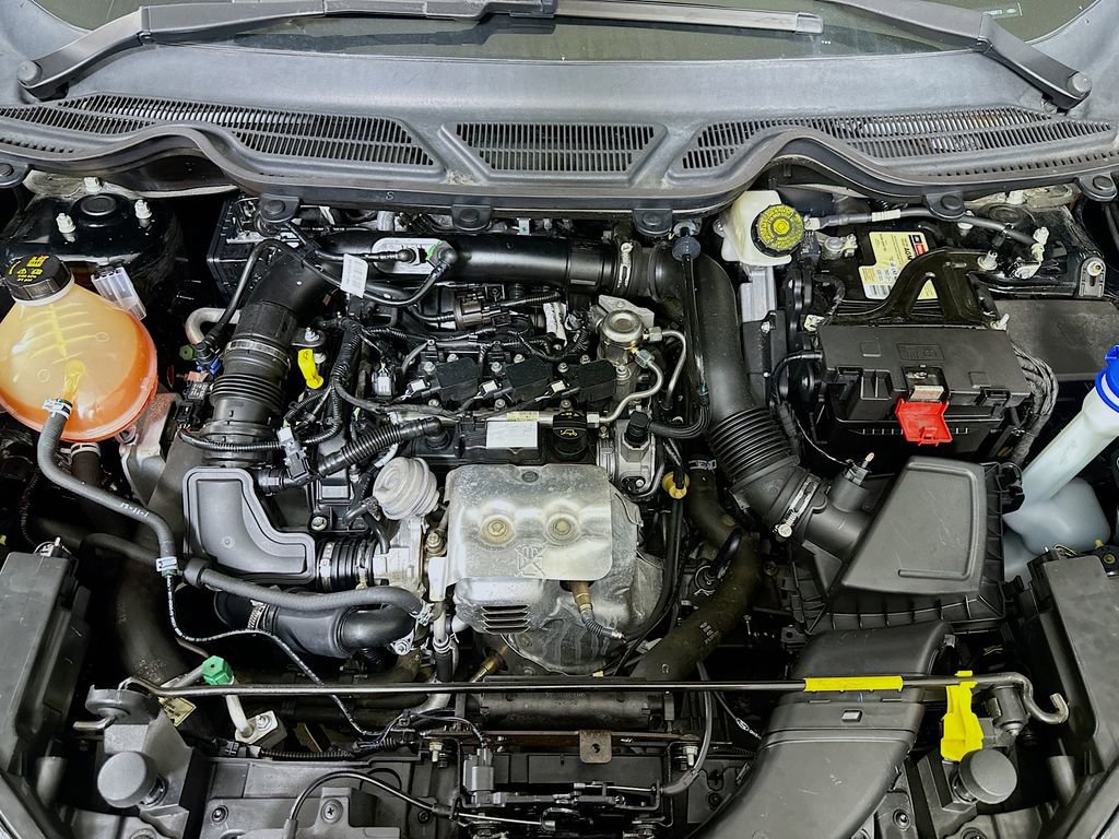 Used 2021 Ford EcoSport SE w/ SE Convenience Package image 9