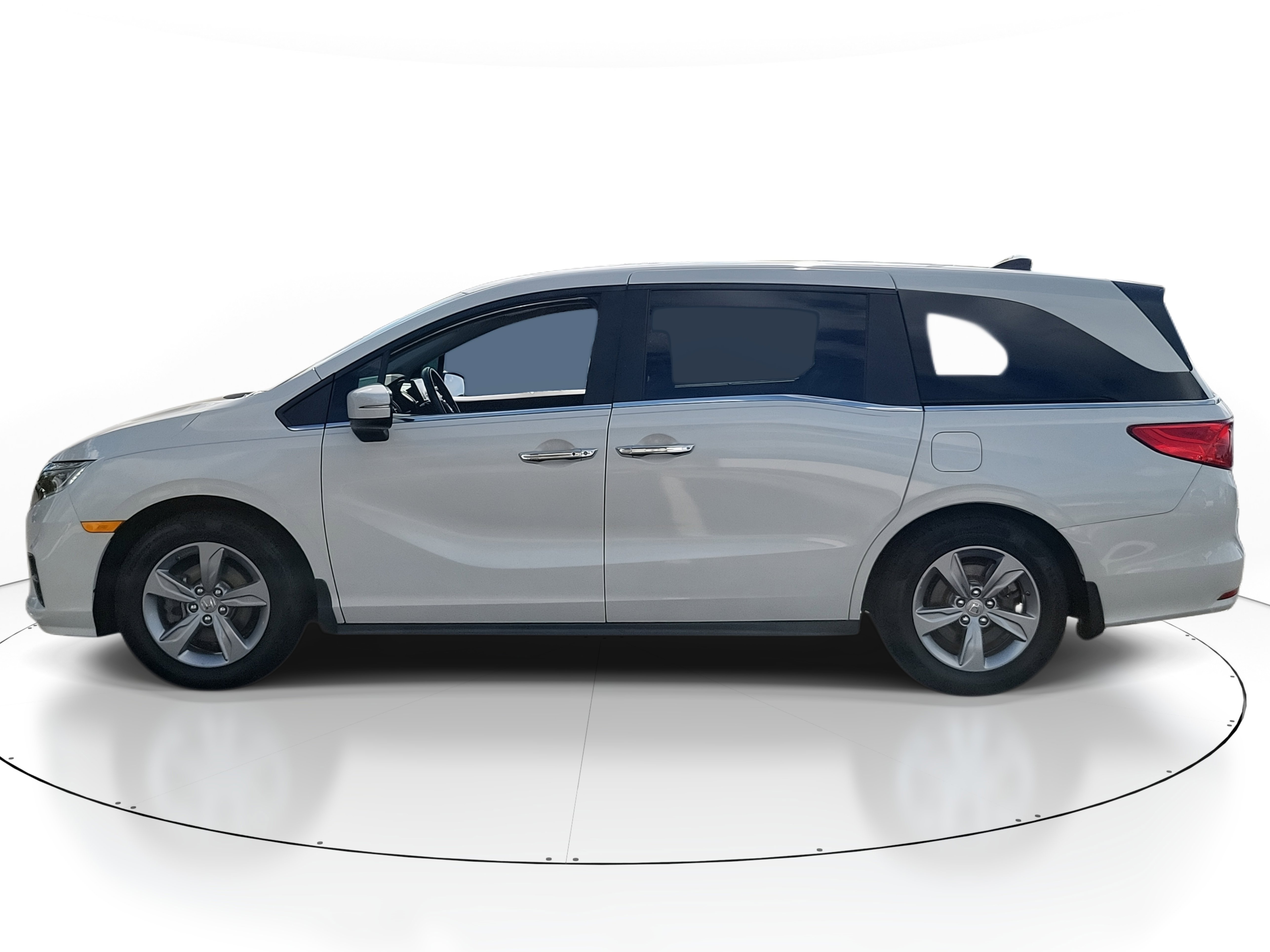 Used 2018 Honda Odyssey EX-L image 3