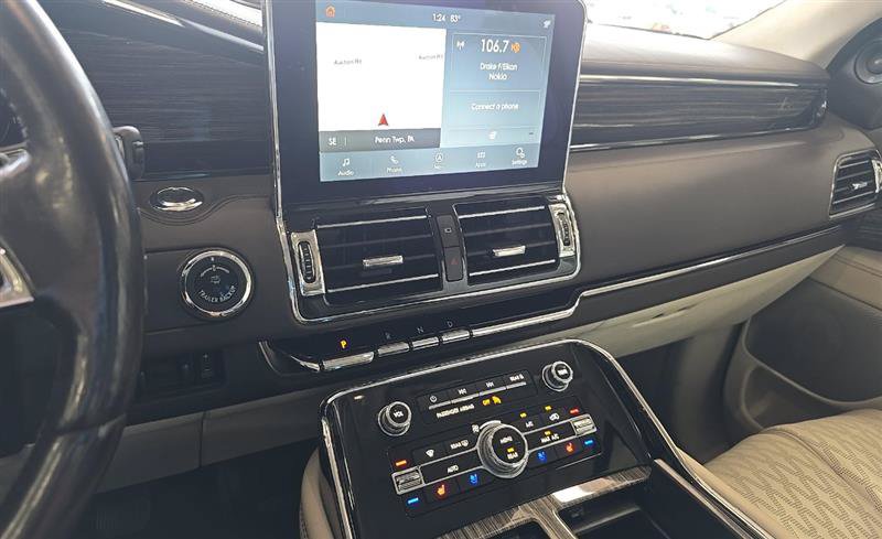 Used 2020 Lincoln Navigator Black Label AWD/4WD image 9