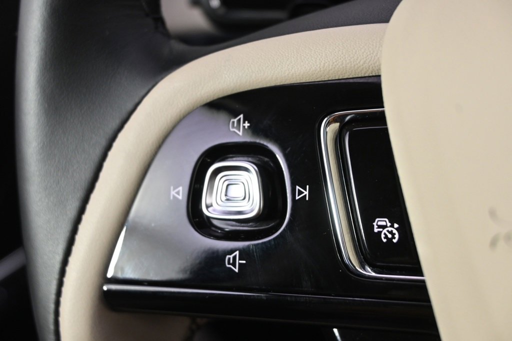 New 2025 Lincoln Corsair Reserve w/ Jet Appearance Package image 31