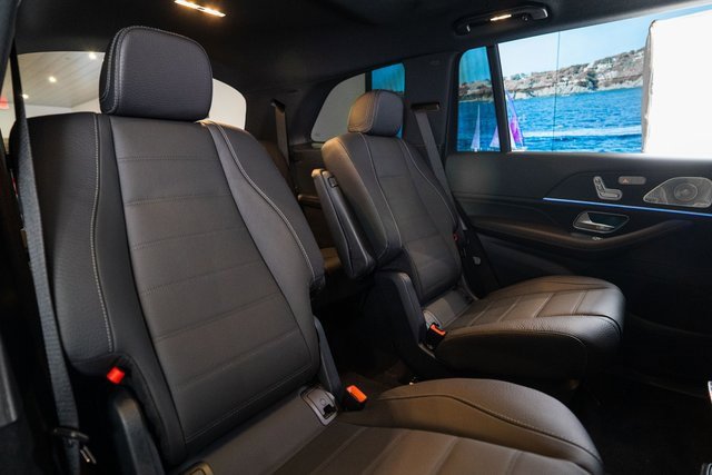 New 2026 Mercedes-Benz GLS 450 4MATIC image 36