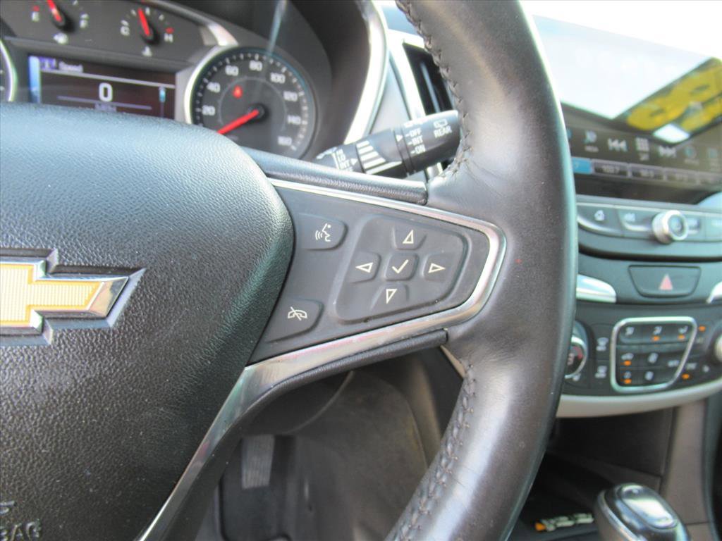 Used 2018 Chevrolet Equinox Premier image 19